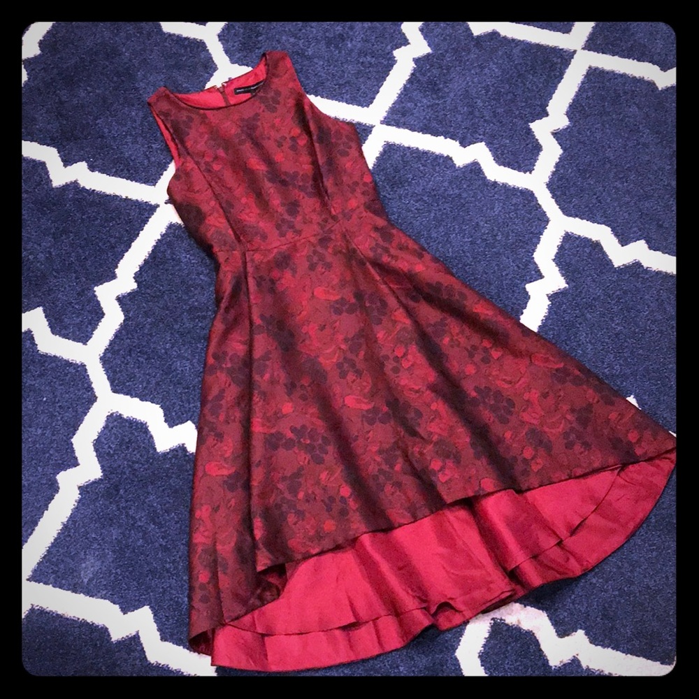 NEW WITH TAGS WHITE HOUSE BLACK MARKET